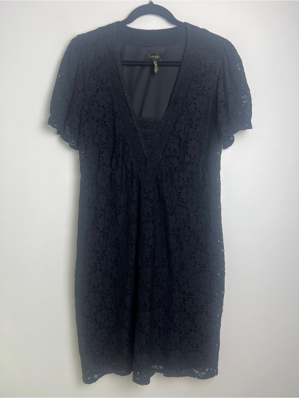 Laundry By Shelli Segal Size 12 Black Lace Short Flutter Sleeves Dark Romantic